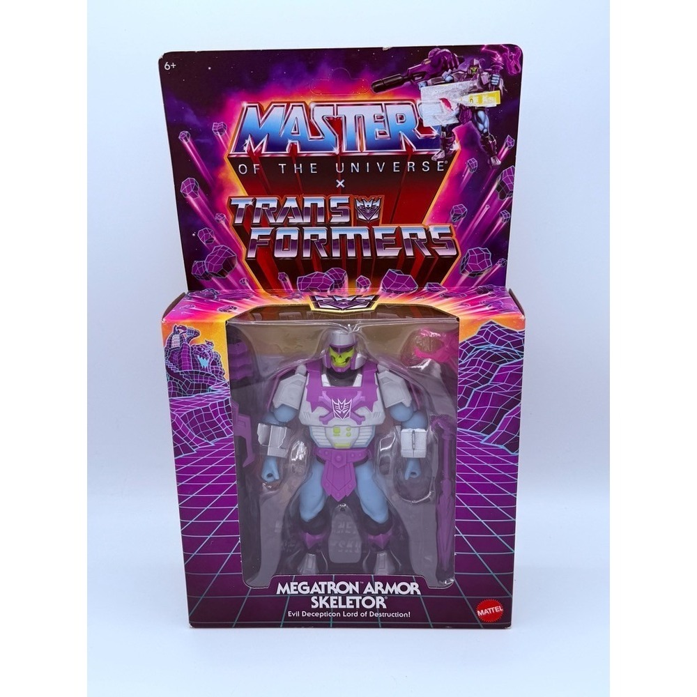 Masters of the Universe Transformers Megatron Armor Skeletor Figure Mattel NIB
